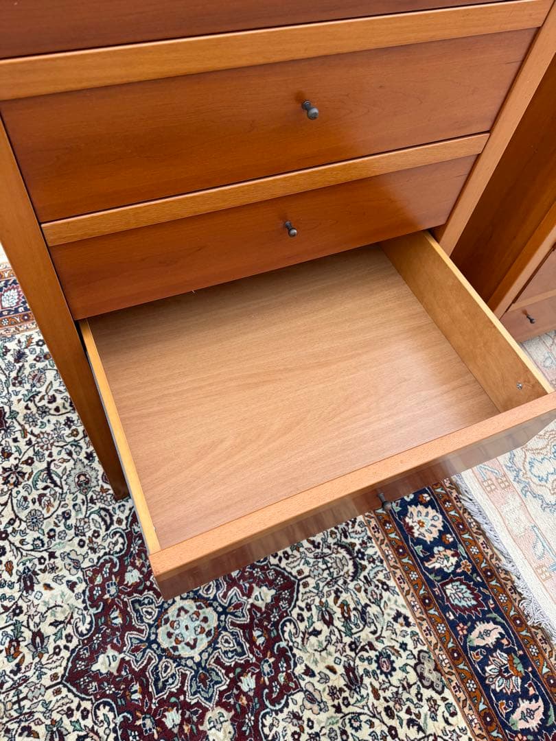 チェリー材 ハイチェスト 8段 ガラス引出し付 北欧モダン