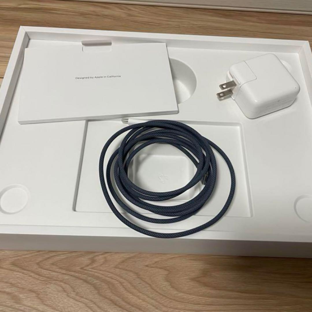 充放電23回／MacBook Air M2 8GB 512GB ミッドナイト