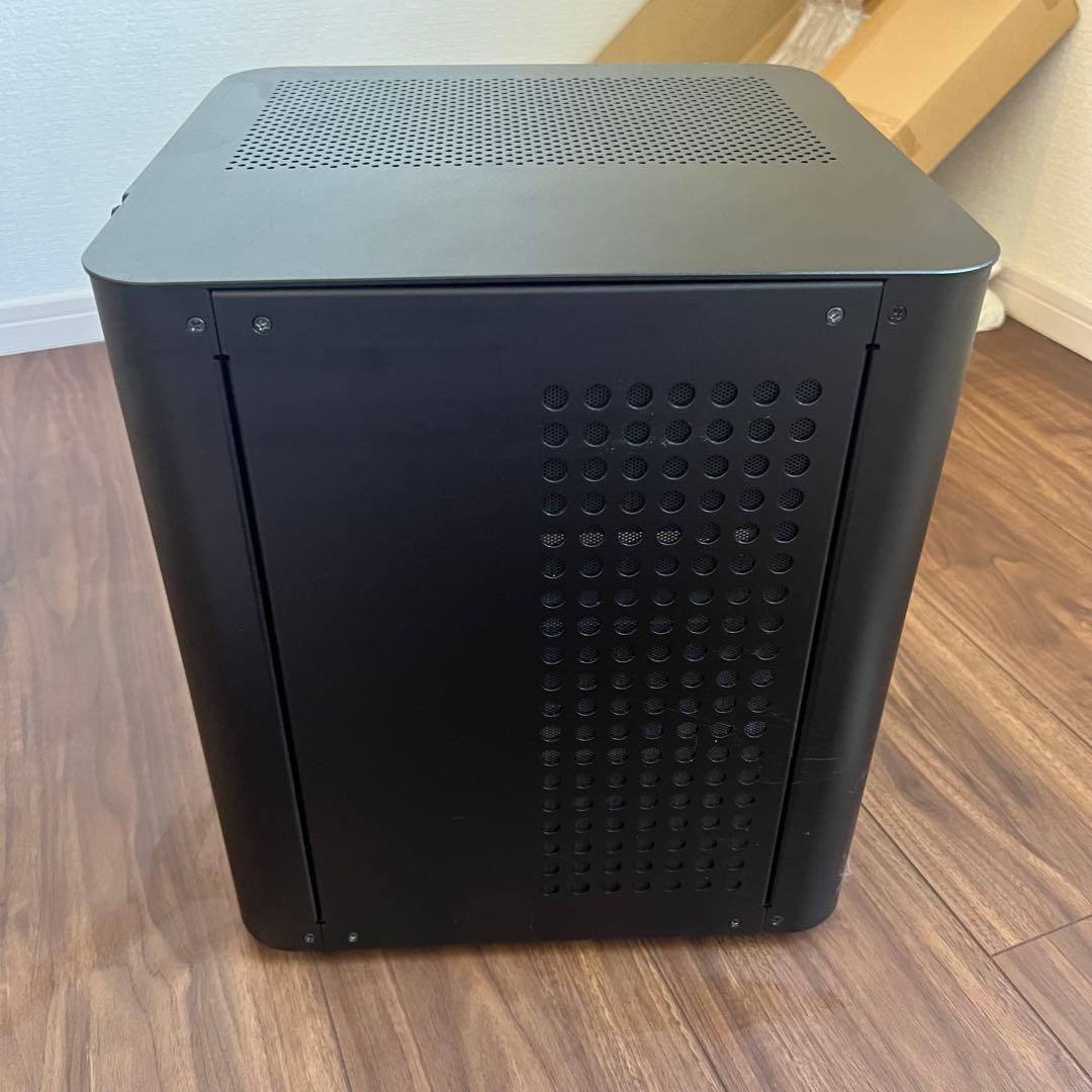 T*o様 JONSBO TK-1 ピラーレスPCケース