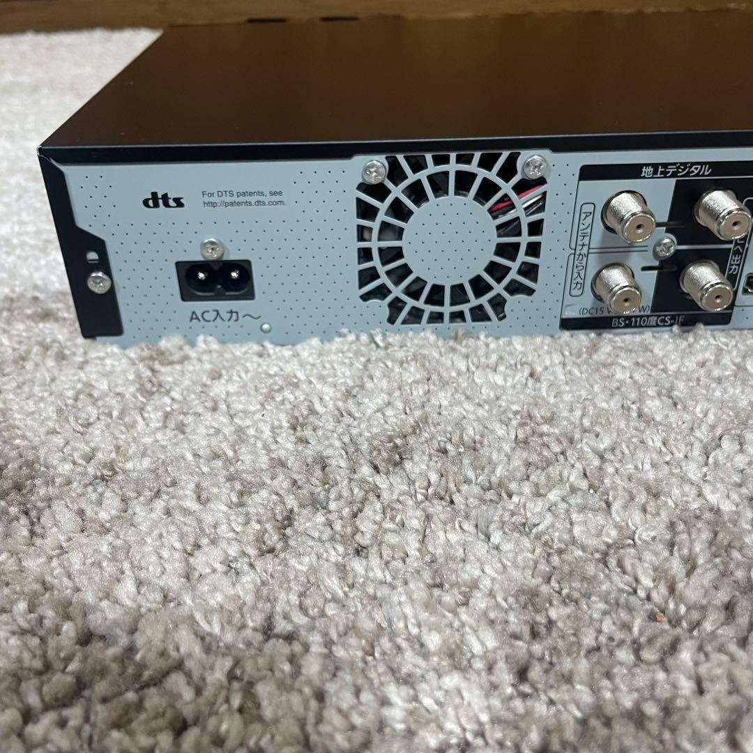 全国送料無料✨PANASONIC✨ ブルーレイレコーダーDMR-2X302