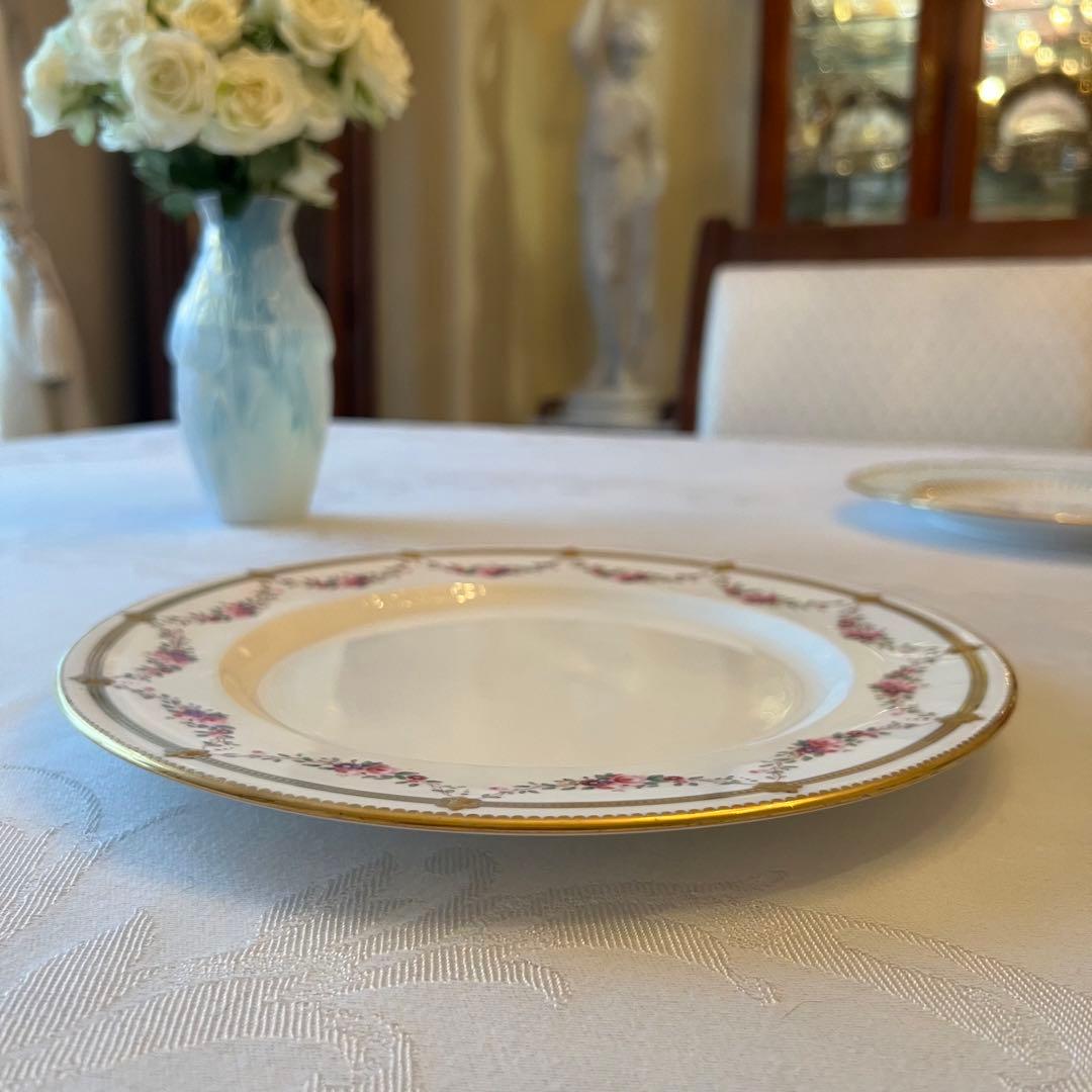【ローズ ガーランド】美品 英国アンティーク エインズレイ　金彩　大皿　2枚