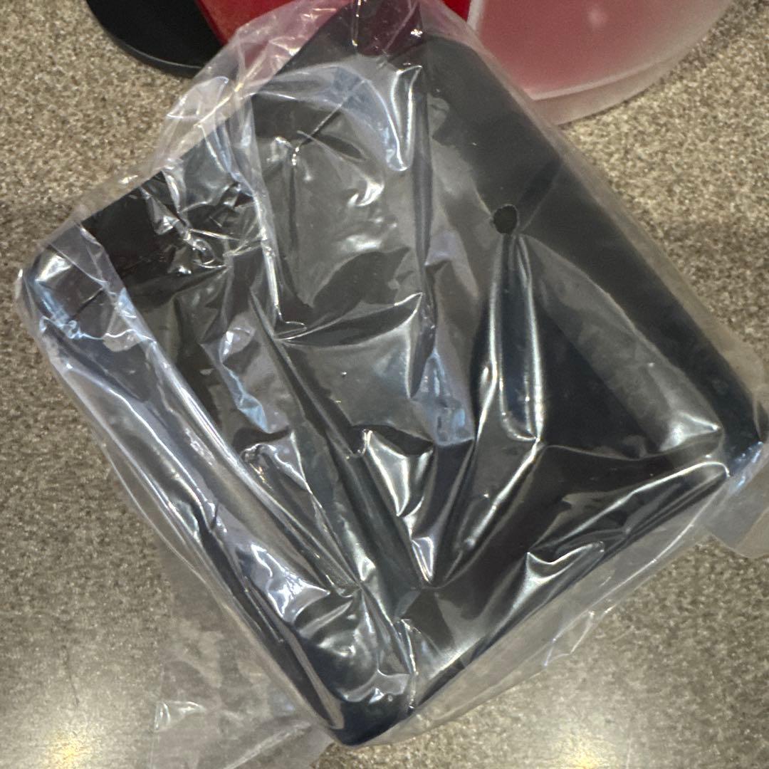 ネスカフェ　ドルチェ　グスト　ジェニオ2 レッド　MD9771 新品