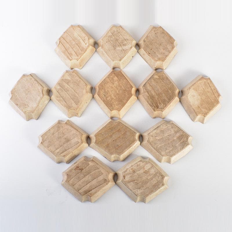 瀬戸焼　古瀬戸　鉄絵　梅花文　小皿　菱皿　銘々皿　十三客　C　6608Aぬ