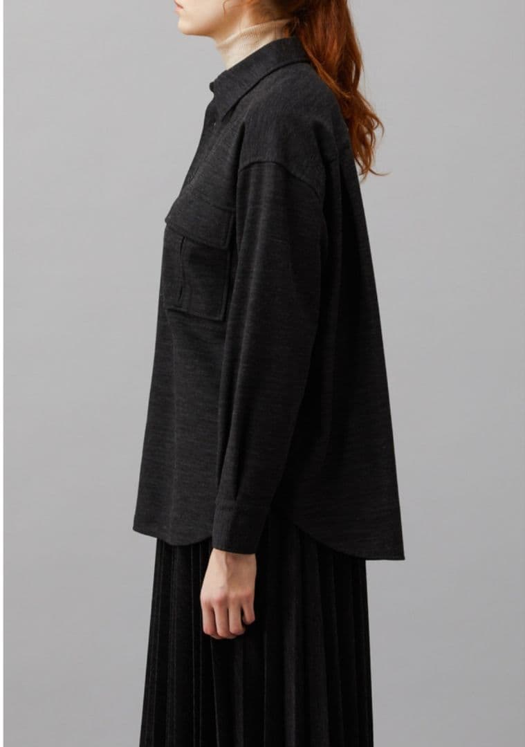 DEPAREILLE デパリエ　ウール混　シャツ　未使用タグつき