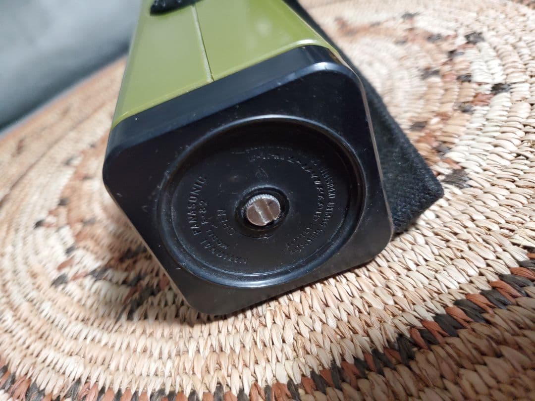 パナソニック ラジオ R-82