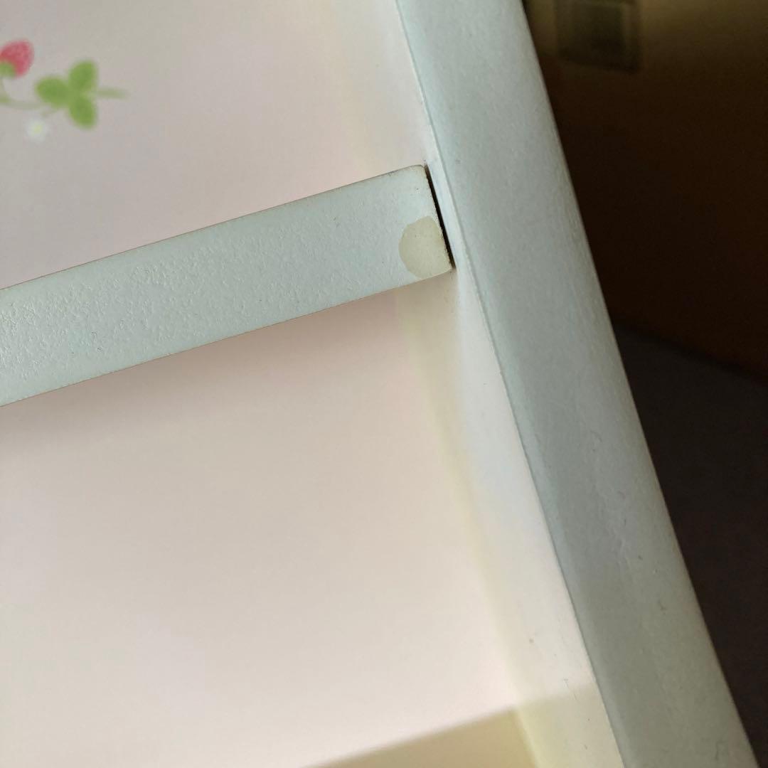 マザーガーデン　棚　シェルフ　ベッドサイドチェスト　木製家具　うさもも　野いちご