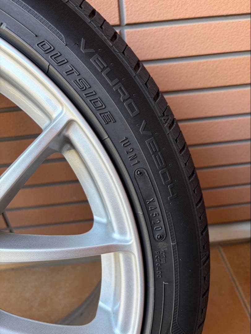 【TOM'S TM-05 19インチ 4本セット】※着払い