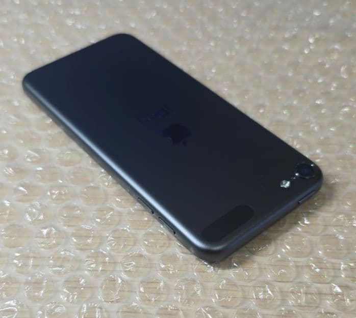 ひ*ー様 iPod touch 7◼️充放電回数3回◼️バッテリー容量100%◼