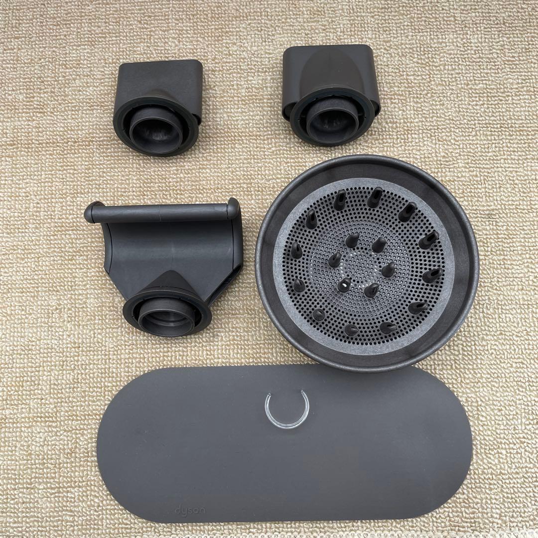 Dyson ダイソンHD8ドライヤー