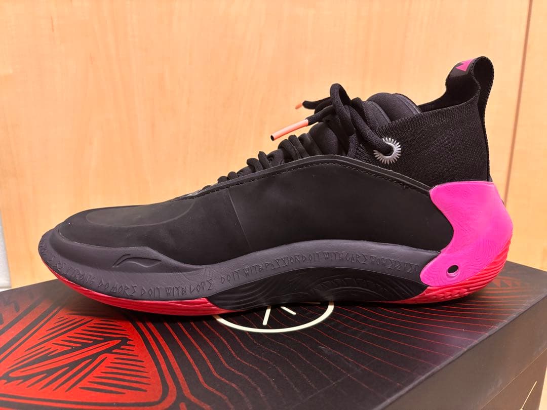 再値下げ！　Way of Wade 11 「朝焼け」　US9.5（CN27cm）