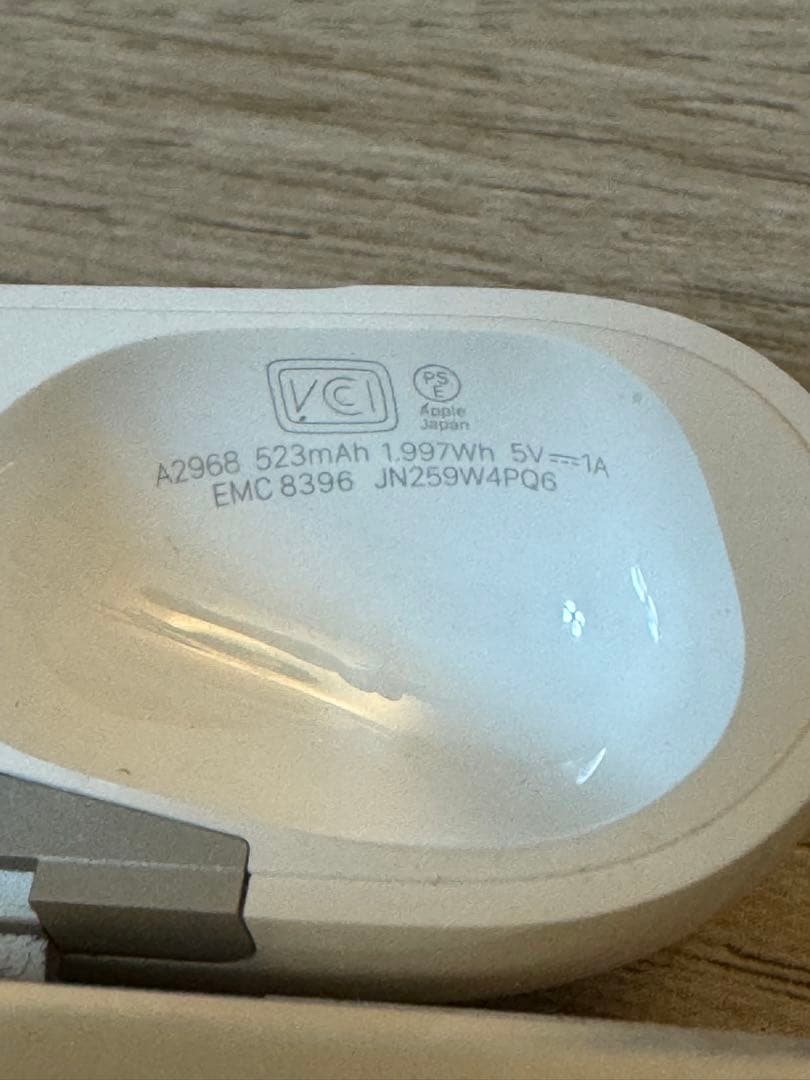 AirPods Pro 2世代[正規品] 充電ケース付き 美品