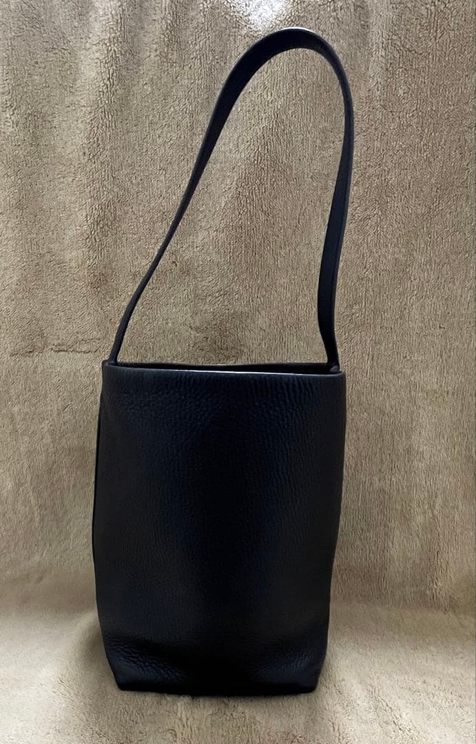 THE LOW 　ザロウ　パークトート　ミディアム　ブラック