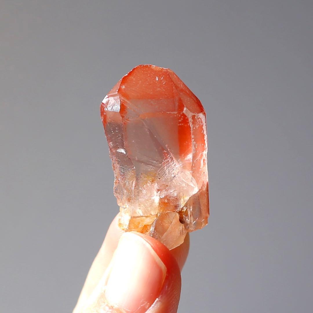 ディープピンクレムリアンシード 天然石 水晶 鉱物 一点物 クォーツ クリスタル