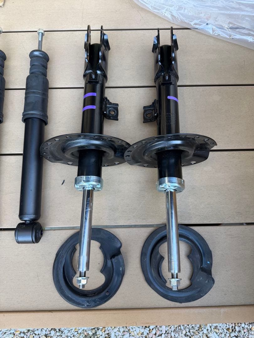 デリカD5 CV1W 新車外し 純正サスペンション一式 ショック スプリング