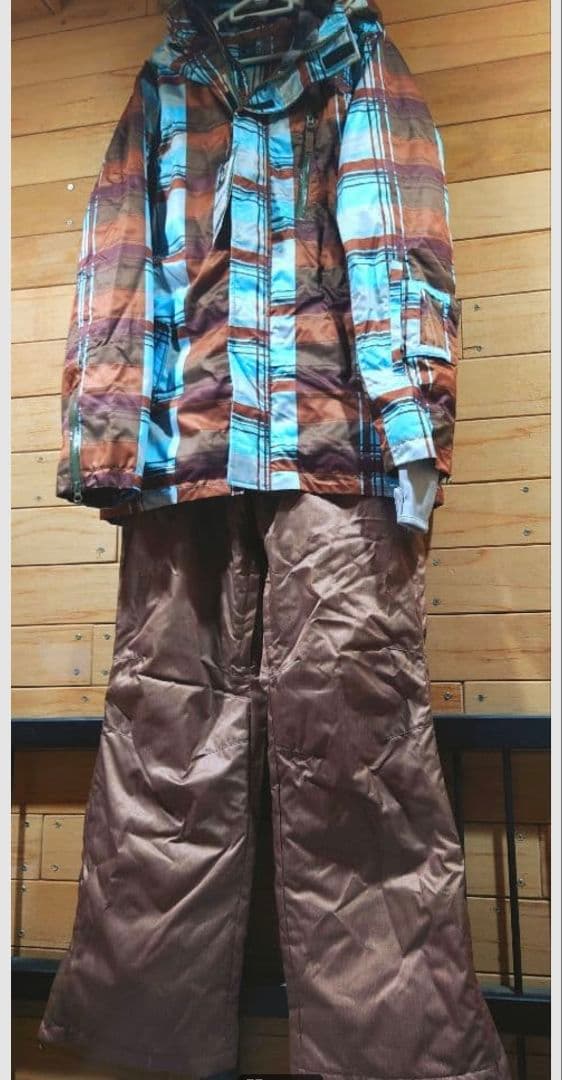 新品スキーウェア(スノボーウェア)SECRET GARDENシークレットガーデン