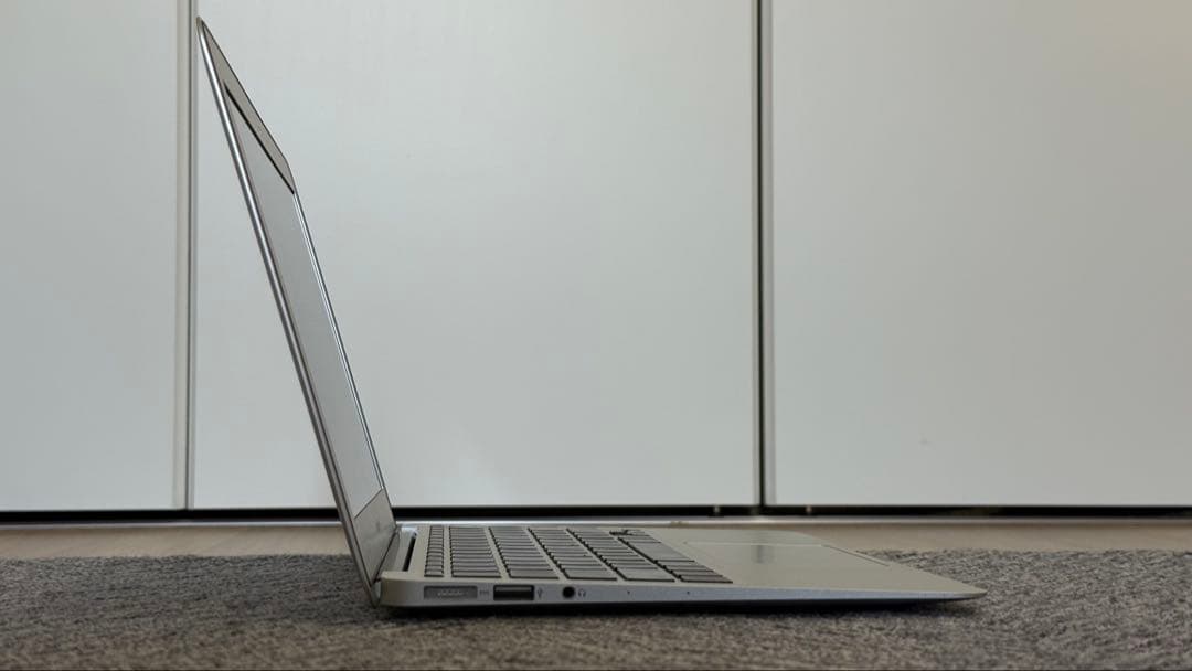 【美品】Apple MacBook Air 本体