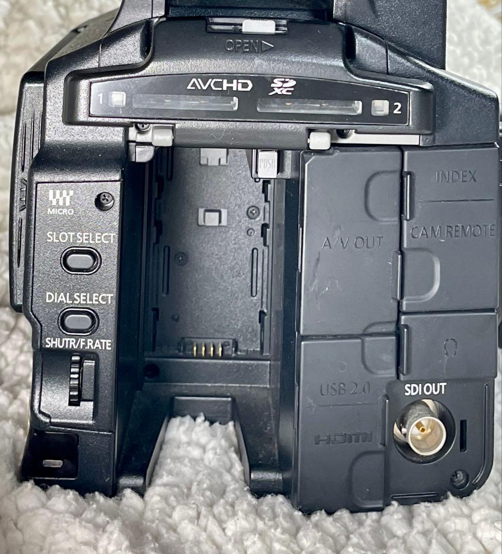 Panasonic AG-AF105 マイクロフォーサーズ 業務用ビデオカメラ