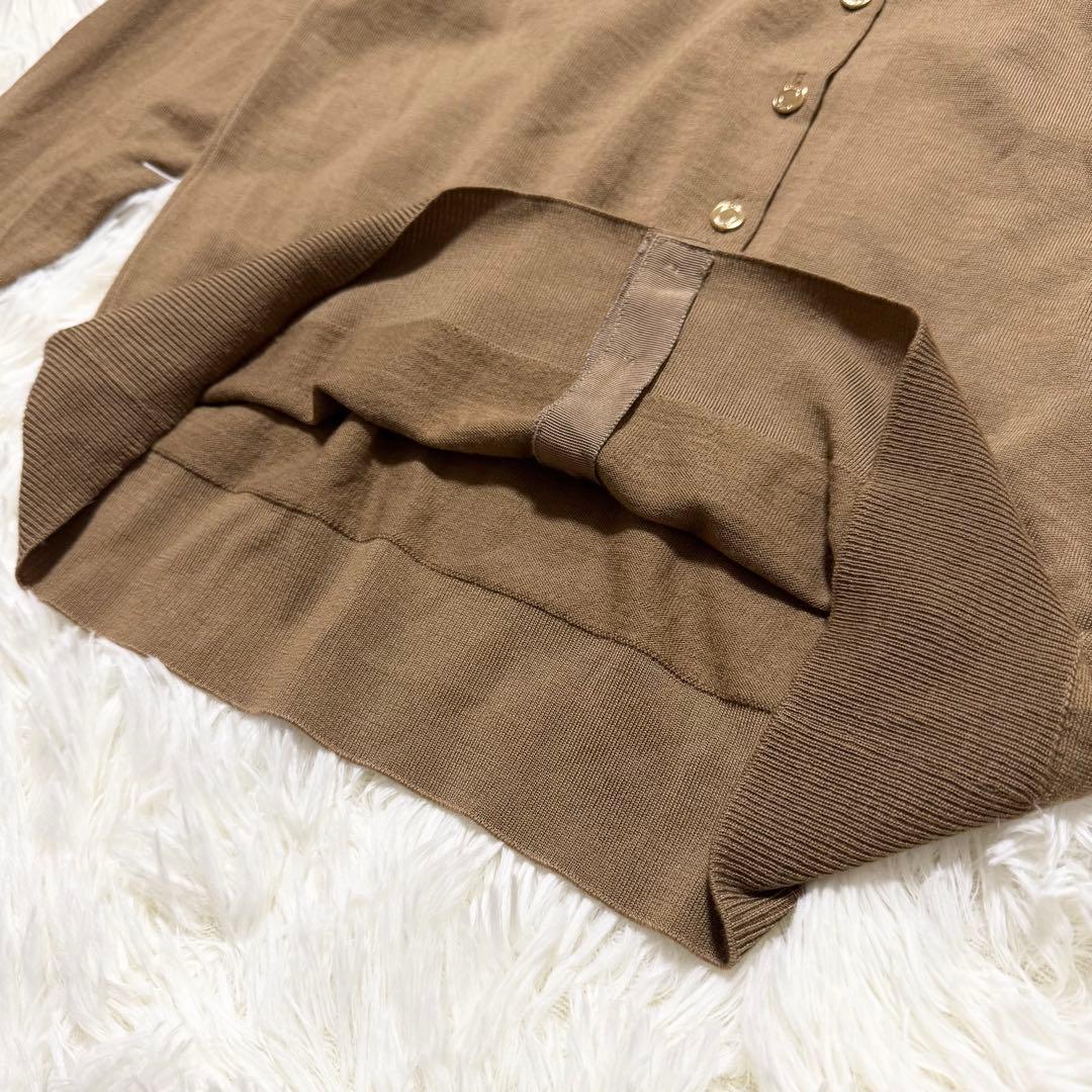 【まり】ミューズ ドゥーズィエムクラス クルーネックカーディガン 金ボタン