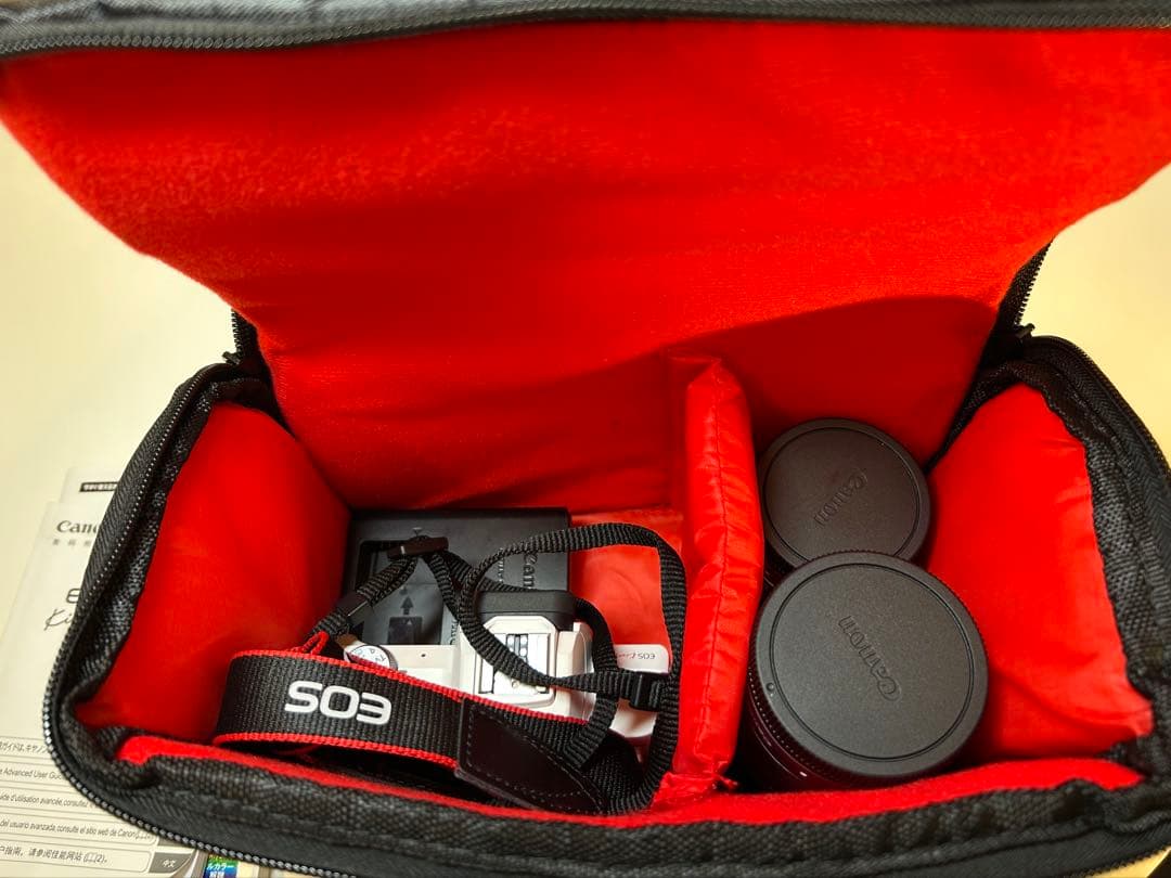 【おまけ付き】Canon EOS Kiss M2 ダブルズームキット