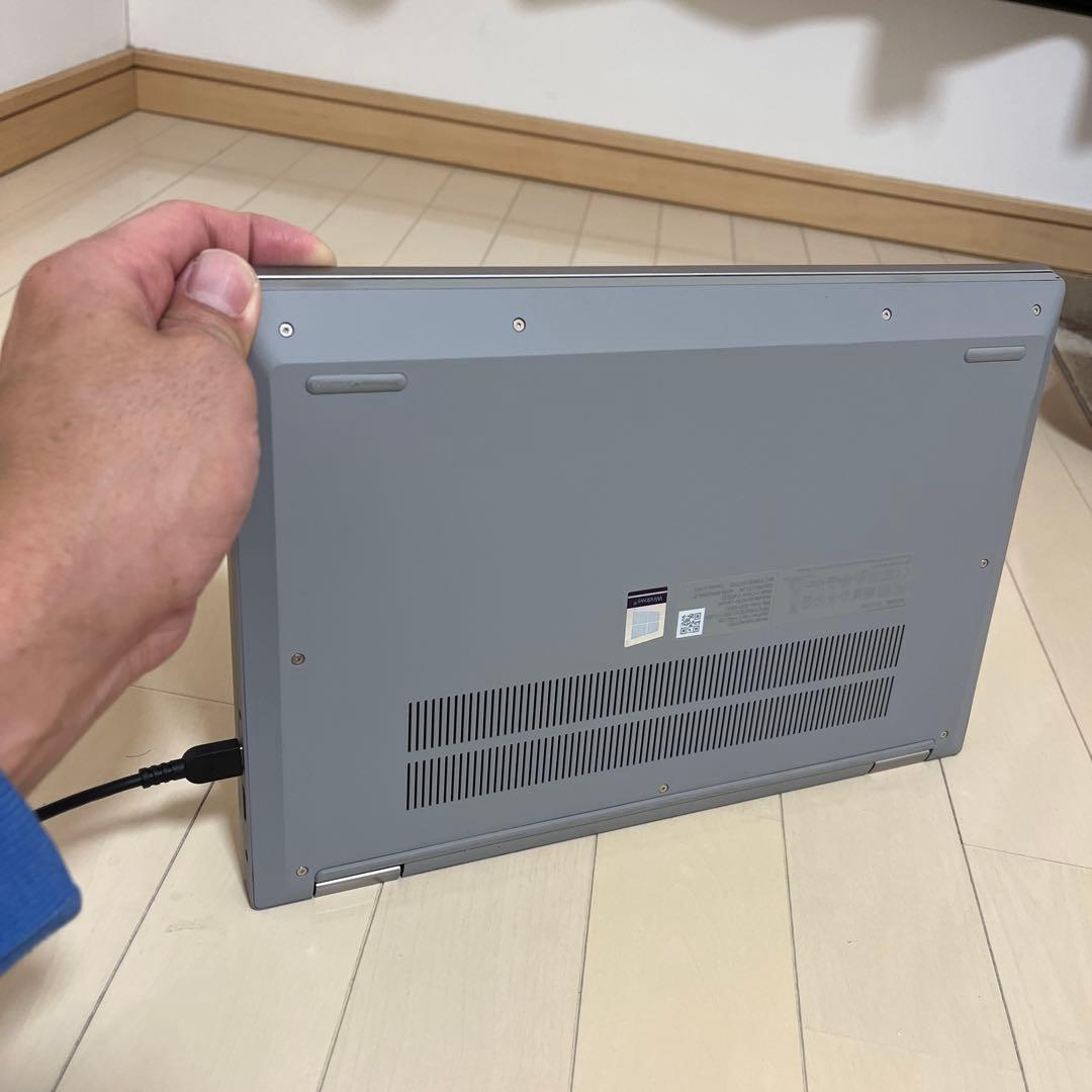 Lenovo Idapad Flex5 14in Ryzen 7 5700U ③