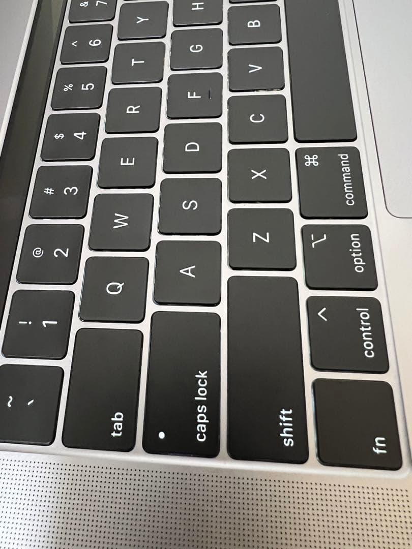 140回　MBP15インチi7/RAM32G/256GB USキー