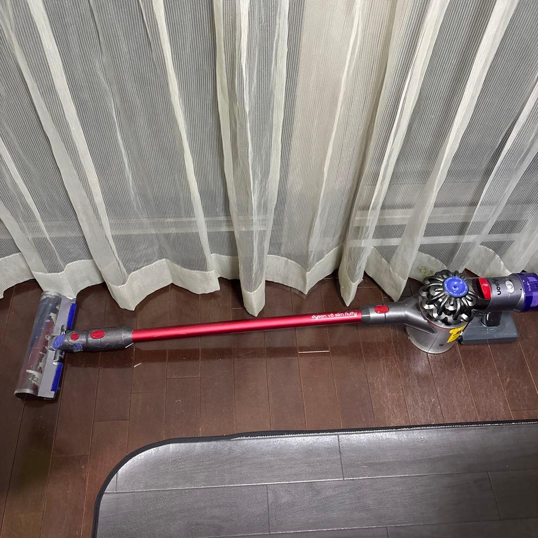 Dyson V8 Slim Fluffy スティッククリーナー　SV10KSLM