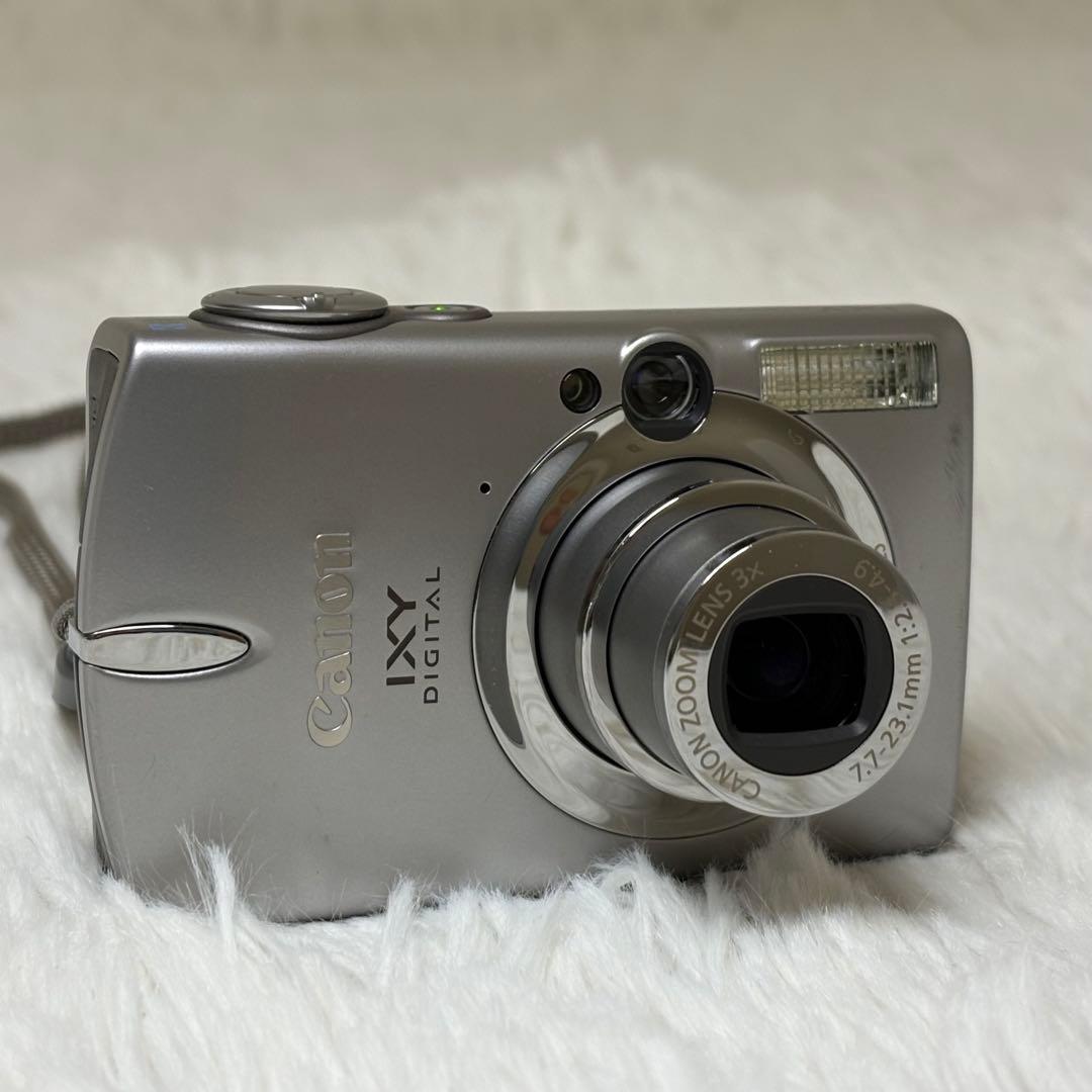 Canon カメラ　IXY 700 PC1169 充電器　箱 コンデジ　動作品