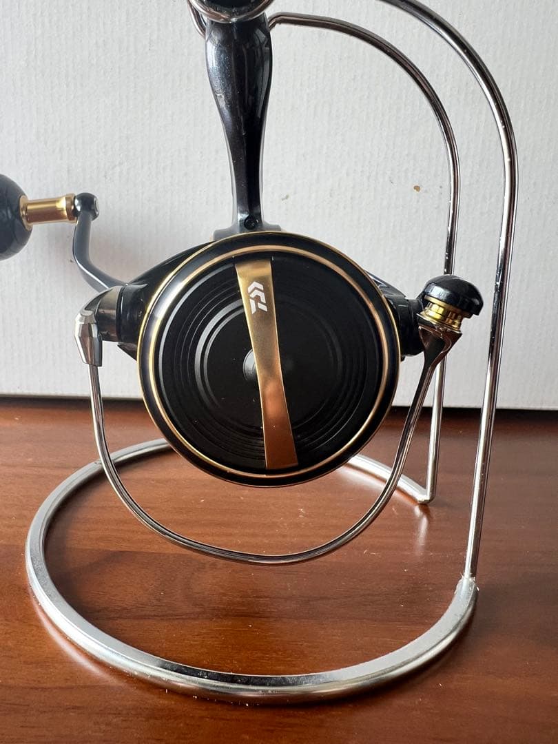 【超美品】ダイワ　23ソルティガ4000H
