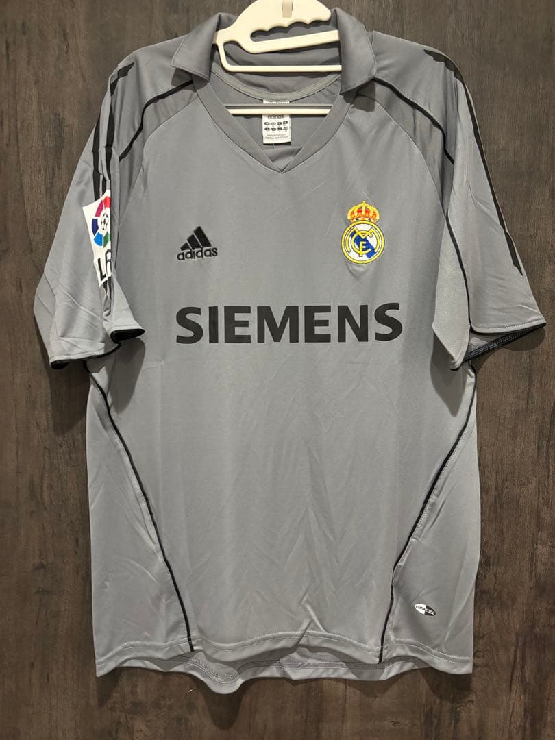 ジダン　レアルマドリード ユニフォーム