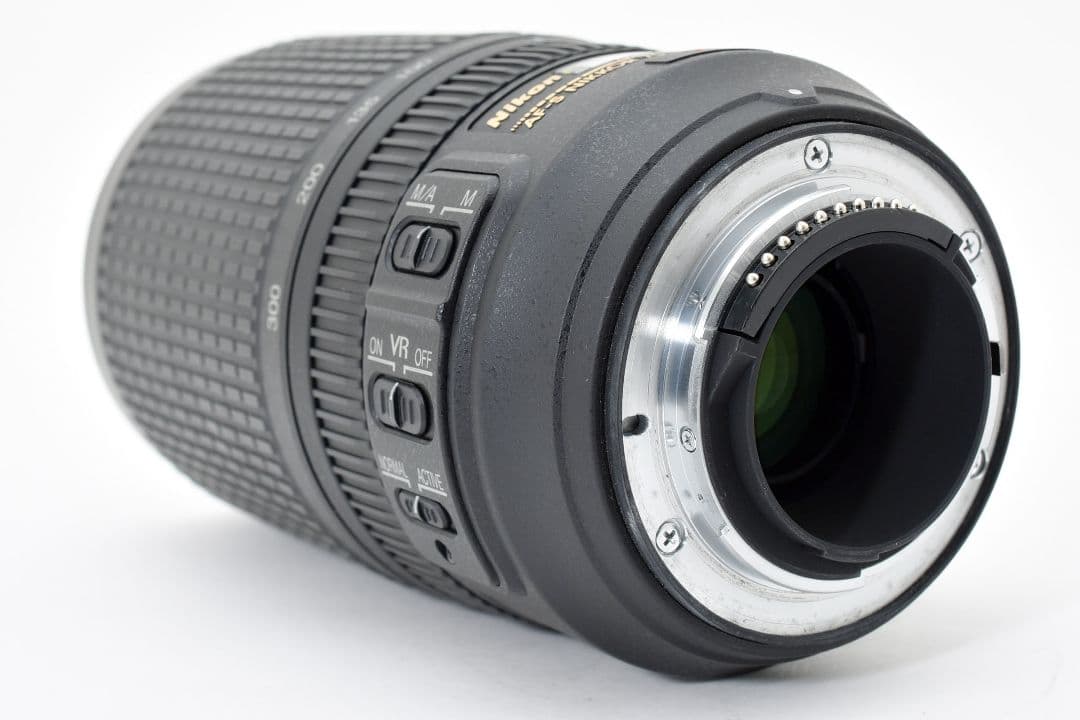 タカさま✨超望遠の銘玉✨Nikon AF-S 70-300mm VR✨手ブレ補正