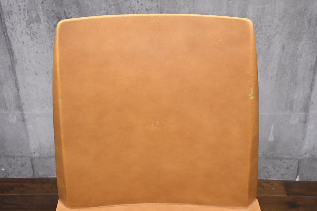 EEK125 イタリア最高峰 ポルトローナフラウ ローラ ダイニングチェア