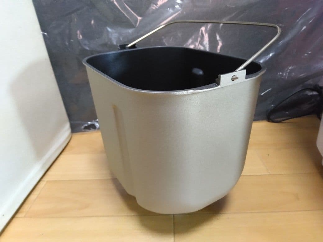 パナソニック SD-BMT2000 ホームベーカリー 2022年製