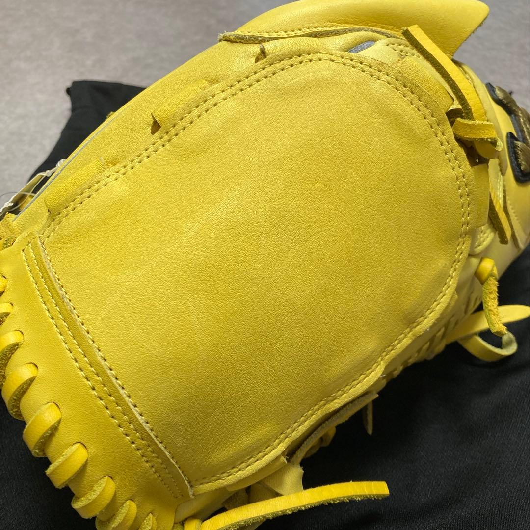 アンダーアーマー 一般 大人用 軟式 投手 左 野球 グローブ グラブ 未使用品