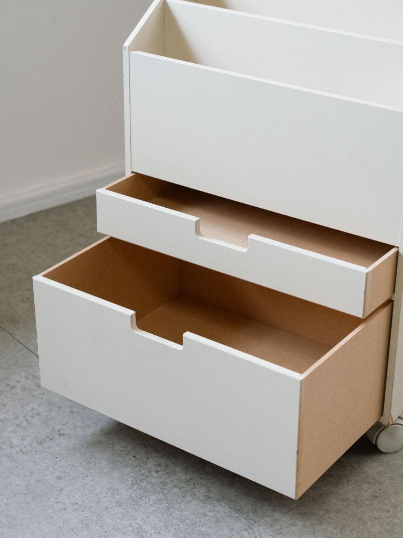 【太郎】マガジンラック・ブックシェルフ 本棚 ワゴン レトロ