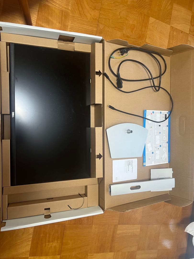 Dell S2722QC 27インチ 4K モニター　USB-Ｃ　スピーカー内臓