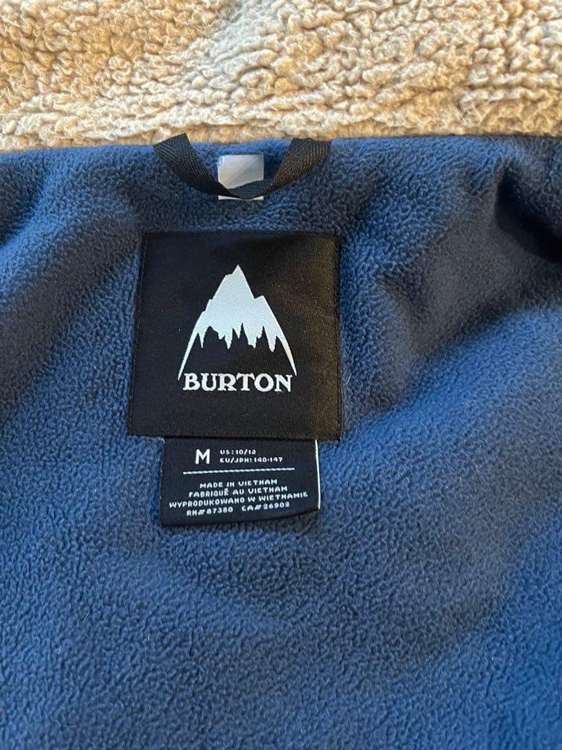 BURTONバートン　スノボ　スキーウェア 140女の子