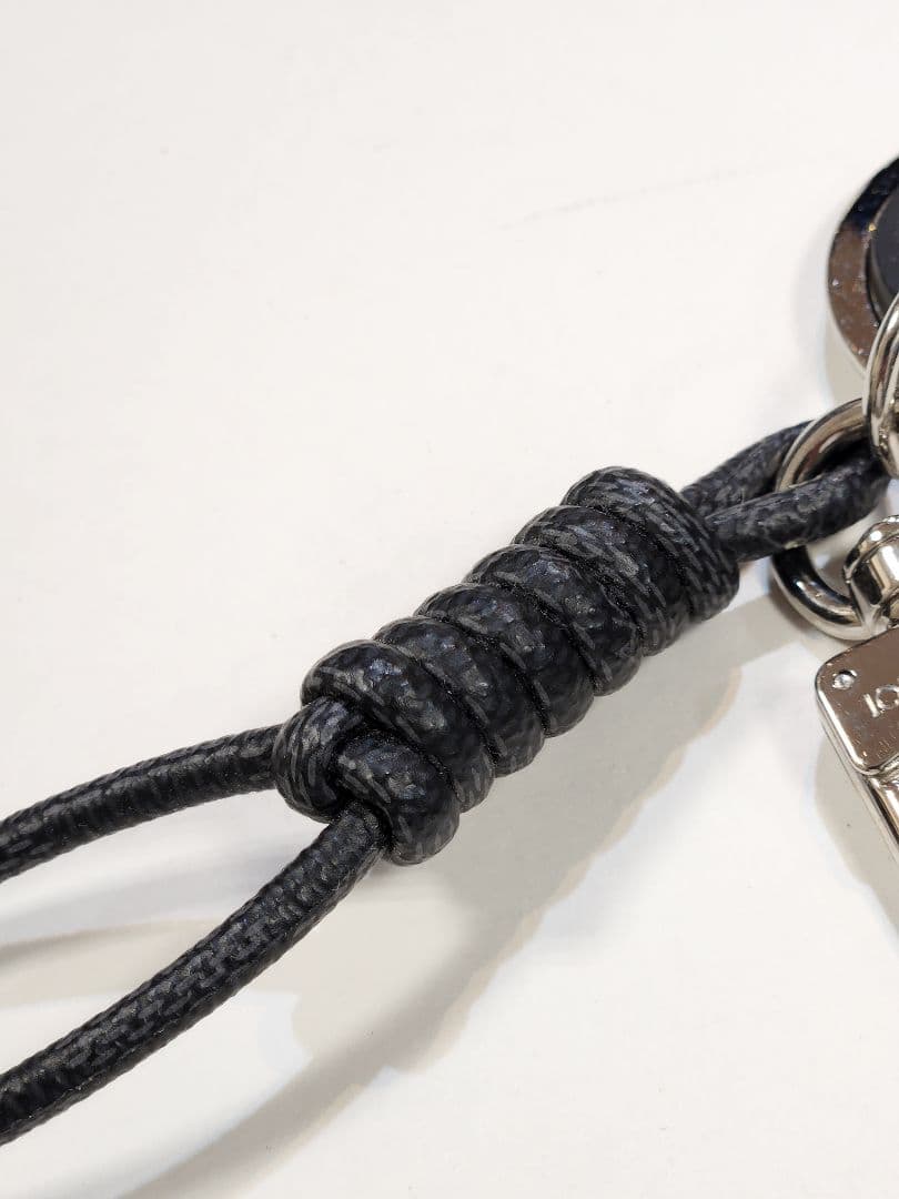 ルイヴィトン ダミエグラフィット キーホルダー　レザーロープM67224