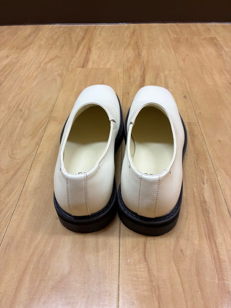 【STUDIO NICHOLSON + ZARA】レザーローファーVIBRAM®︎
