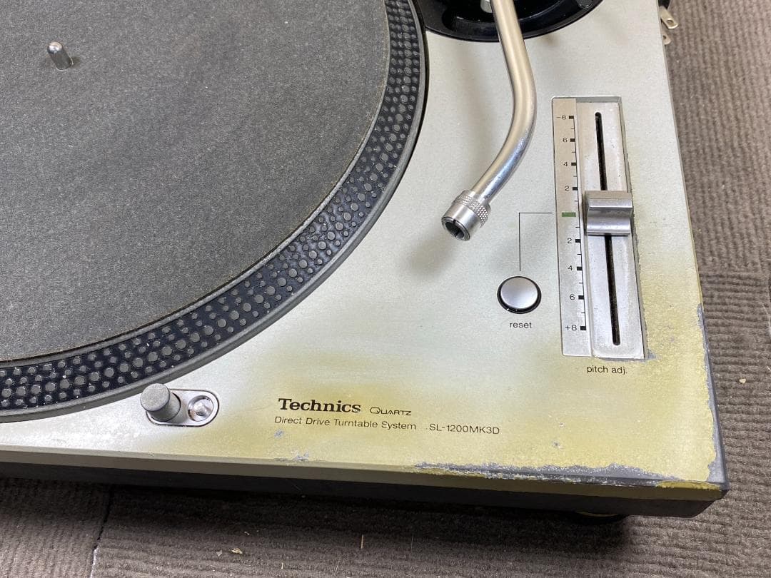 02 technics SL-1200mk3D ターンテーブル