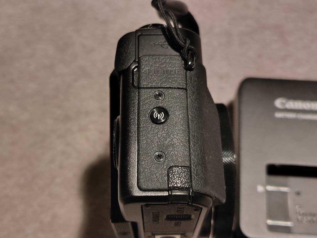 お*あ様 Canon G7X markII mark2 充電器付　中古品