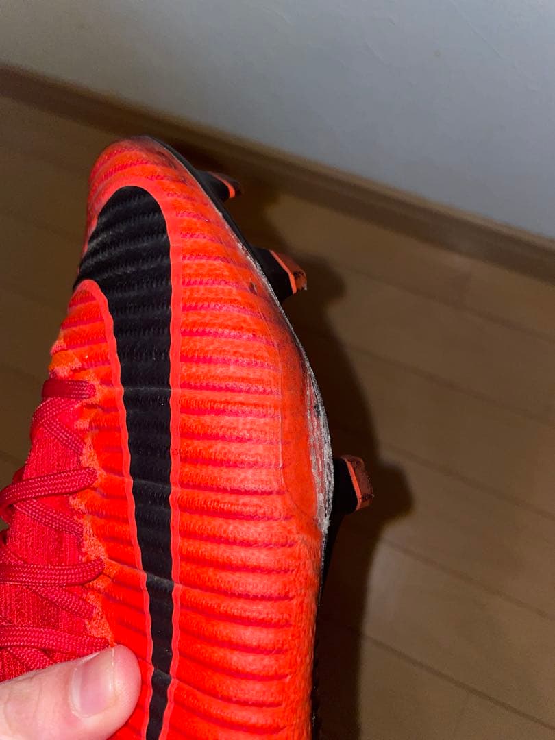 Nike マーキュリアルヴェイパー