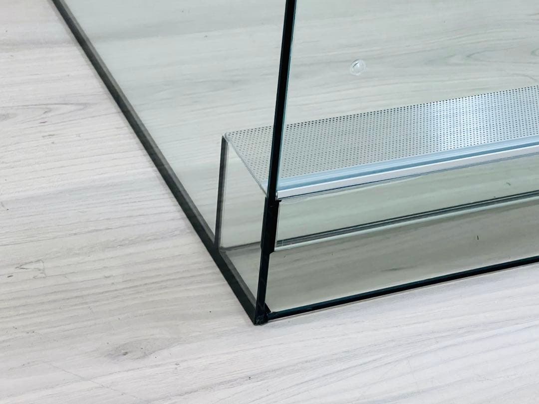 Ｗ600×Ｄ450×Ｈ450㎜　パルダリウム・テラリウム水槽