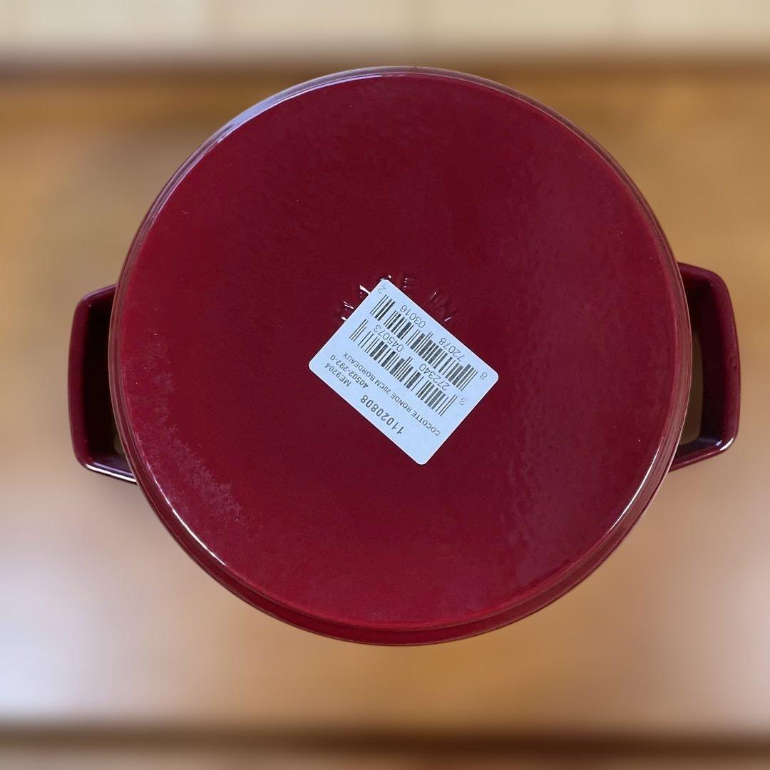 ゆりちゃん 【新品・未使用】staubピコ・ココット　ボルドー（20cm）