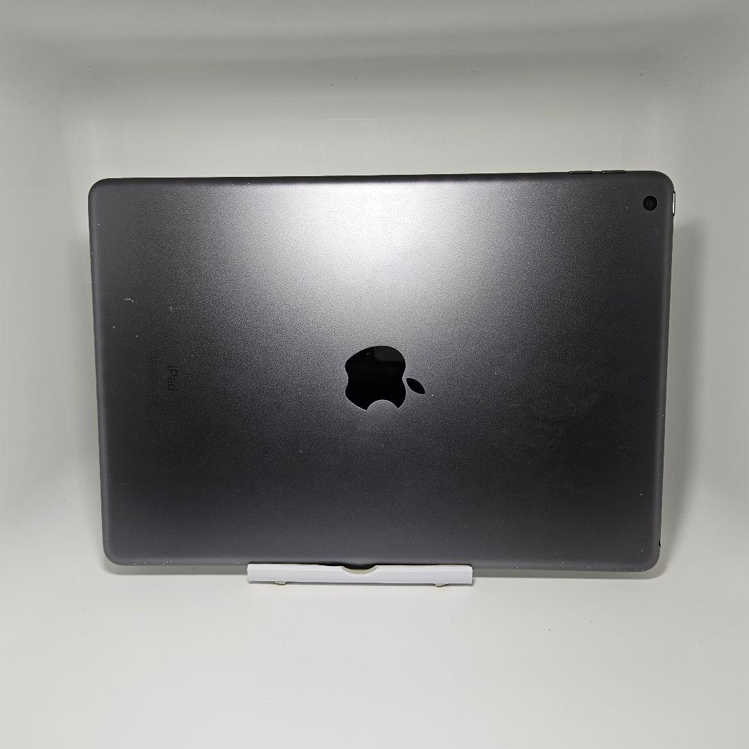 美品 動作品 iPad 第7世代 スペースグレイ 32GB MW742J/A