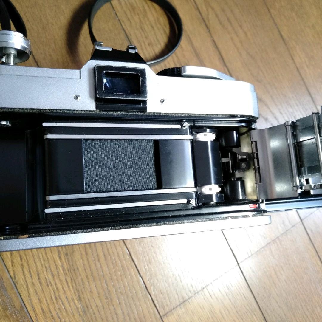 フィルム一眼レフカメラ　Canon FTb