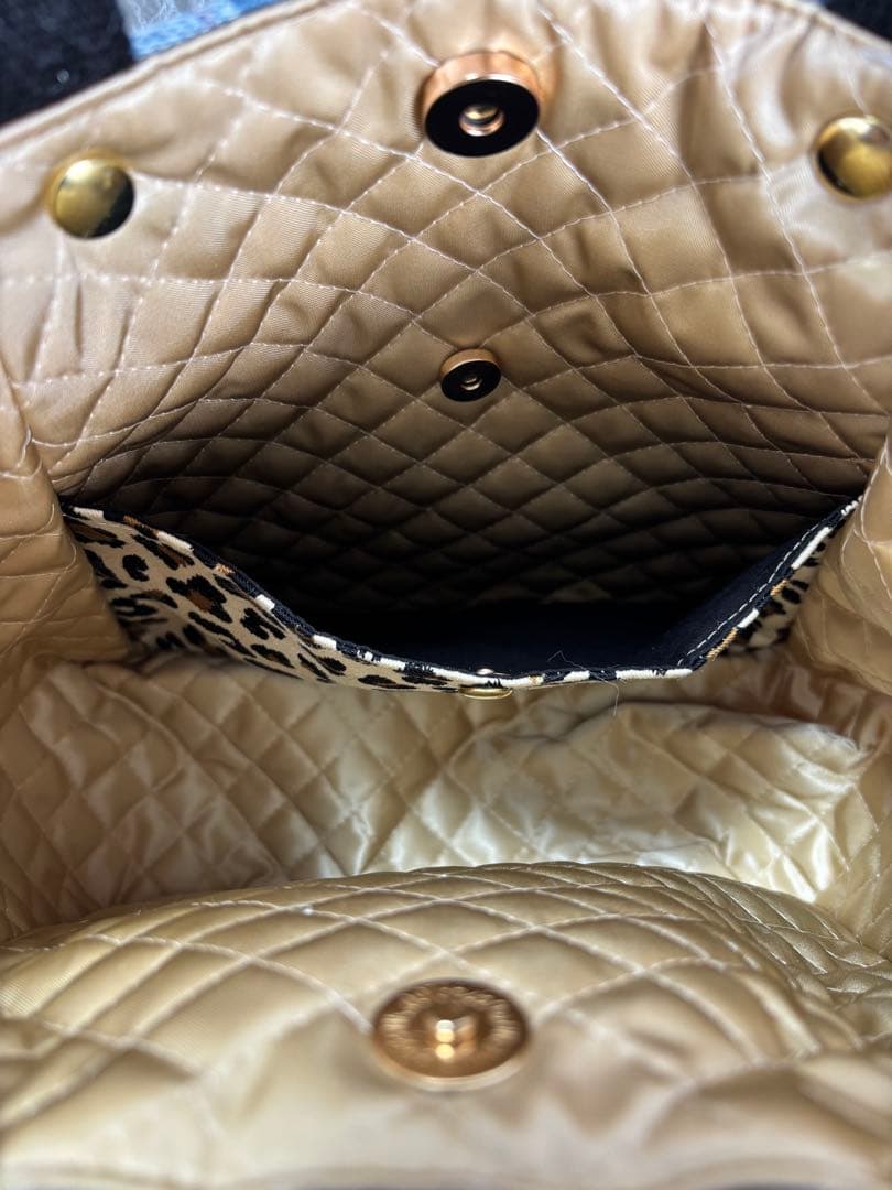 黒*こ様 コヤンイサムチョン　ファーフリルトートバッグ　クムちゃん　ヒョウ柄うさ