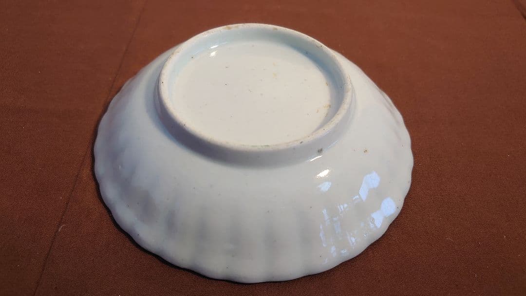 古伊万里　李朝　白磁　色絵　輪華皿　華の図　アンティーク古伊万里　蔵出し　１客