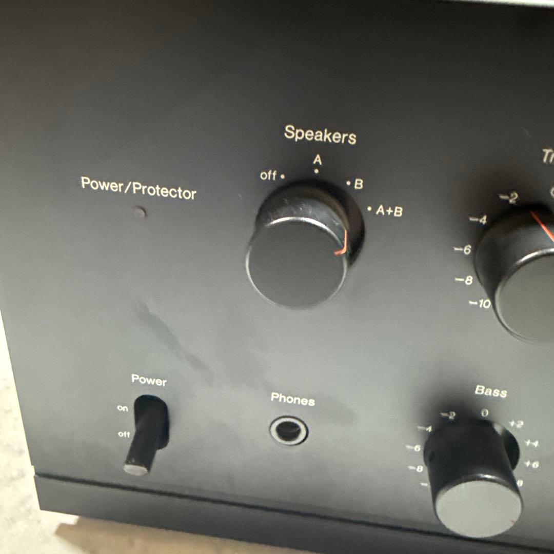 音出力するAU-Ｄ607プリメインアンプ　ジャンク