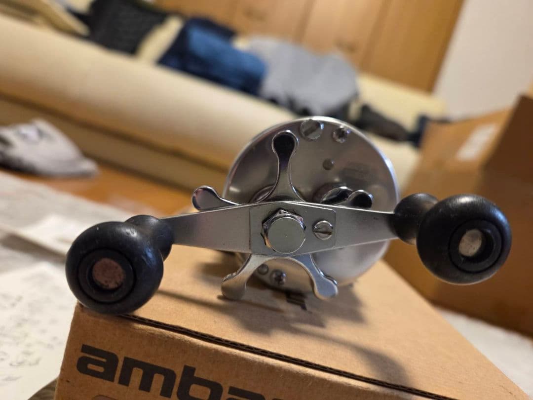 ambassadeur 2601C IAR ベイトリール