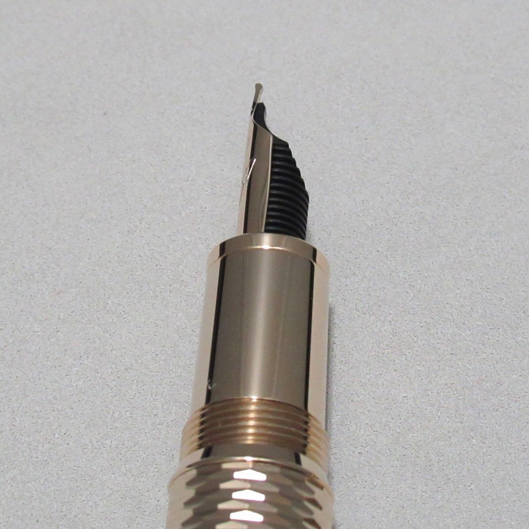 モンブラン 万年筆 146 ソリテール ジオメトリー シグニチャーゴールド